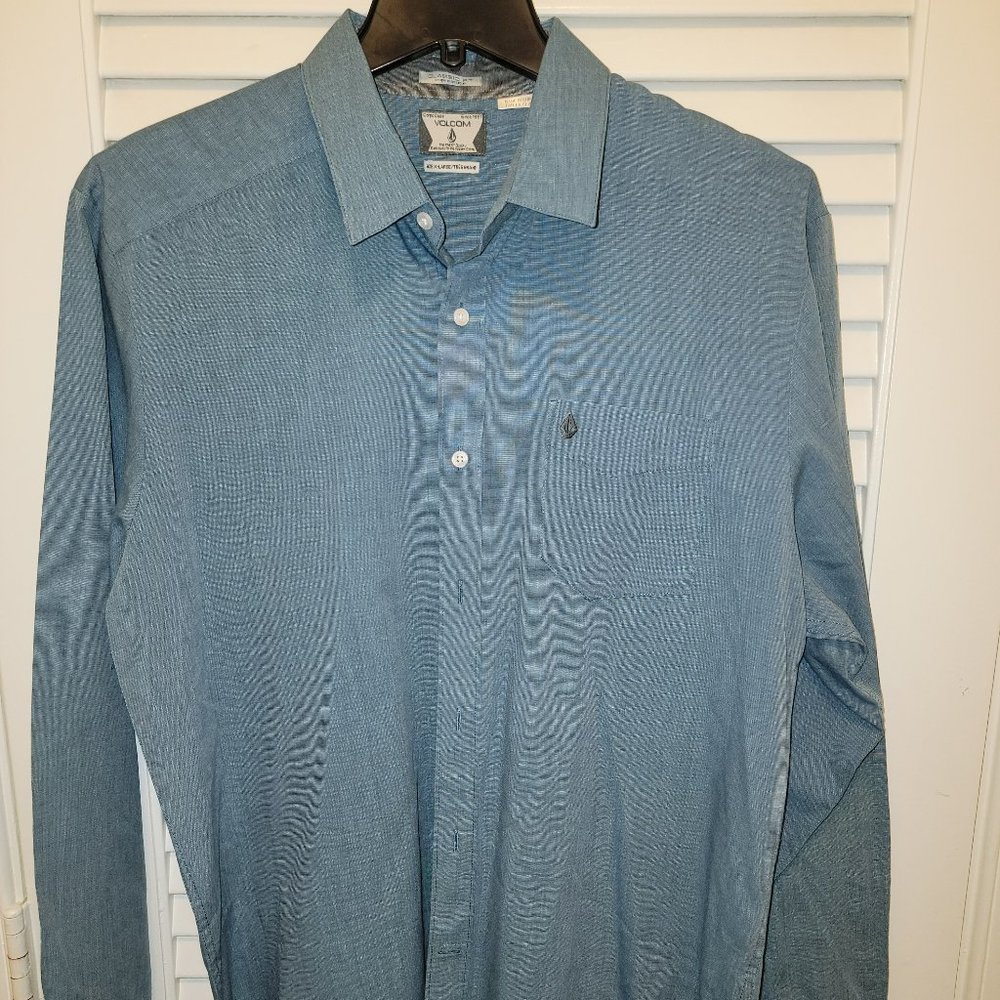 Volcom 'Why Factor End' Long Sleeve Button Front … - image 1